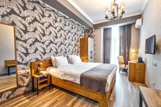 Отель Hotel City Тбилиси Стандартный двухместный номер с 2 отдельными кроватями-15
